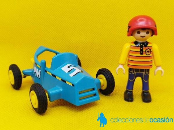 Playmobil Niño con car azul, niño city - Imagen 2