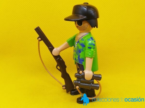 Playmobil Cazador con escopeta, gorra y prismáticos - Imagen 2