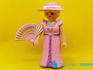 Playmobil Mujer vintage con vestido y complementos rosas