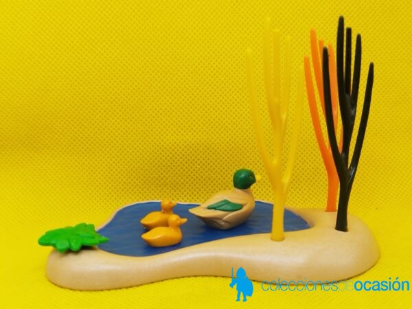 Playmobil Pata con patitos en estanque - Imagen 3