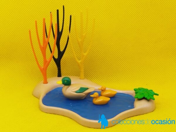 Playmobil Pata con patitos en estanque