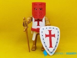 Playmobil Caballero cruzado con casco custom rojo
