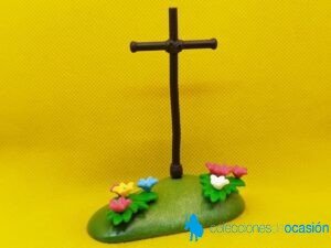 Playmobil Tumba con flores y cruz, diorama