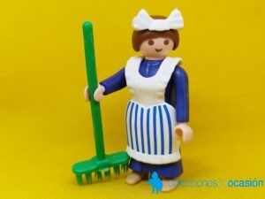 Playmobil Doncella victoriana con escoba y delantal