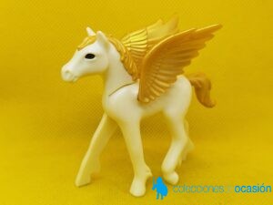 Playmobil Pegaso con alas doradas, animal mitológico