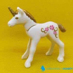 Playmobil Unicornio pequeño tatuado con cuerno dorado
