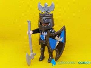 Playmobil Caballero medieval con hacha larga de combate