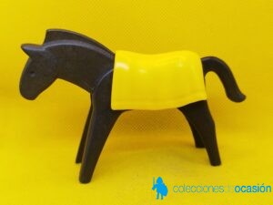 Playmobil Caballo negro con manta amarilla