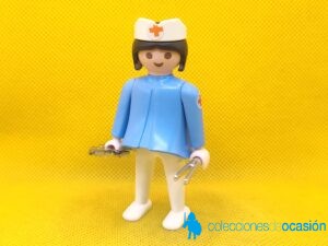 Playmobil Enfermera azul, clack con pinzas y tijeras