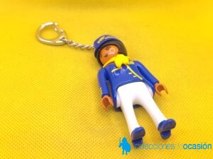 Playmobil Llavero de azafata con pañuelo amarillo