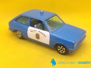 Pilen Ford fiesta Policía municipal MOD 806