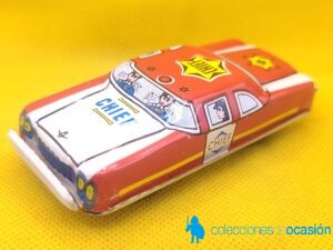 Coche de hojalata japones jefe de policía