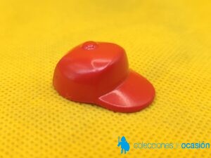 Playmobil Gorra roja lisa