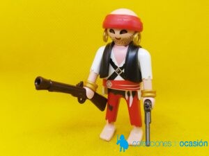 Playmobil Pirata descalzo con trabuco