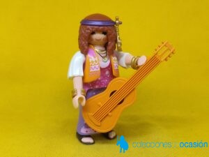Playmobil Chica hippie con guitarra