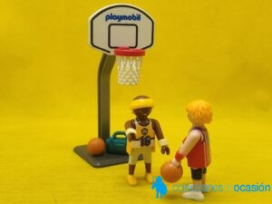 Playmobil Jugadores de baloncesto con canasta REF 9210